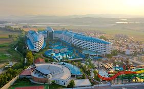 Crystal Admiral Resort Suites&Spa - Ultimate All Inclusive